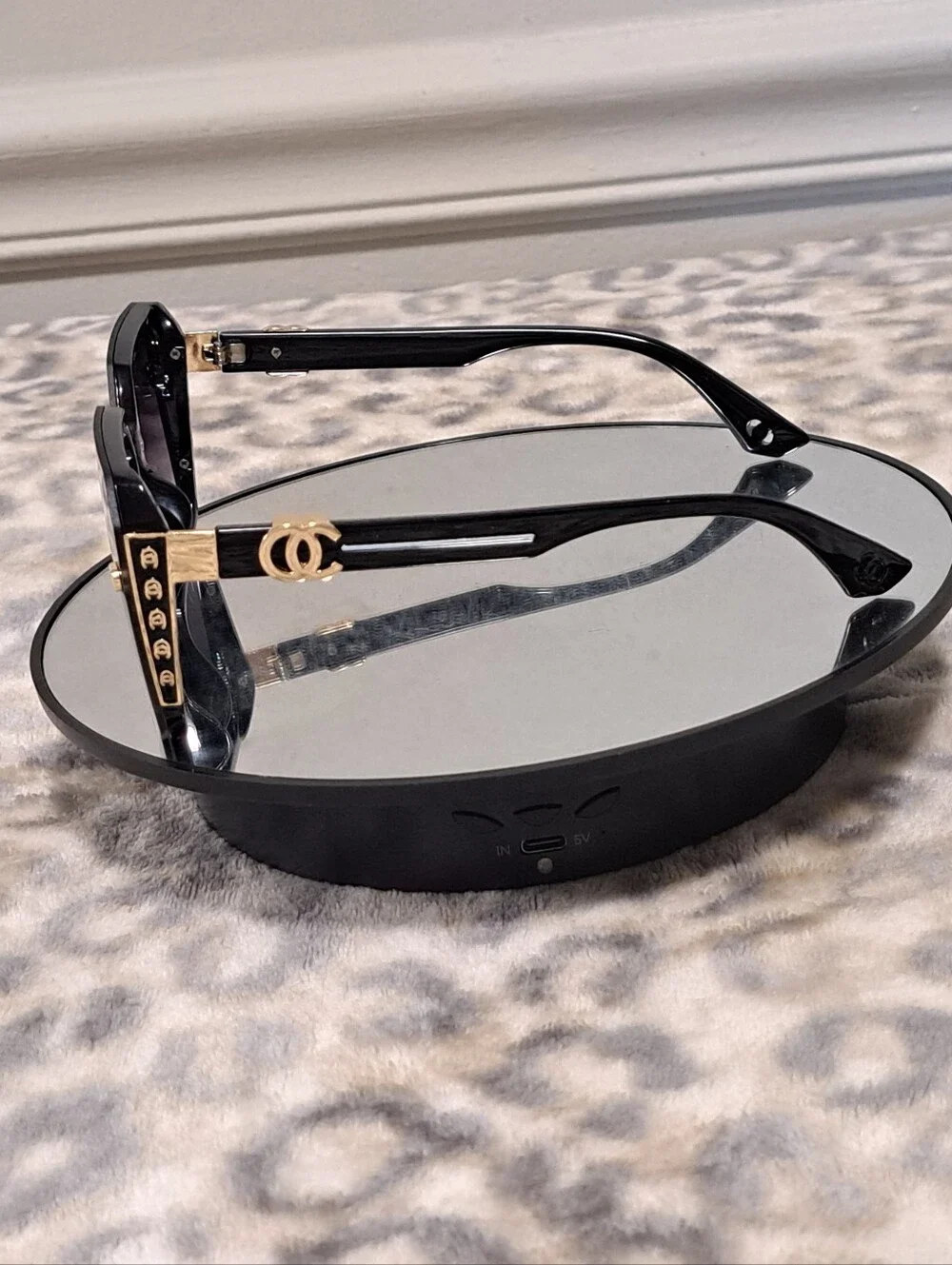 Fashion Designer-Inspired Black Square Sunglasses